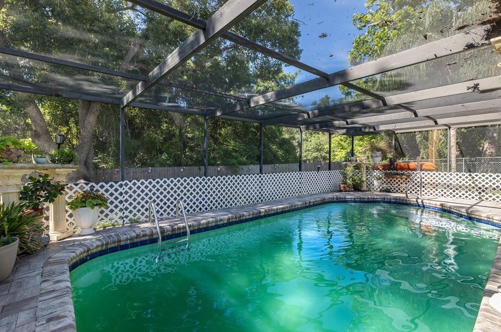 12500 Riv Ml Dr, Port Richey FL  34667-2535 exterior