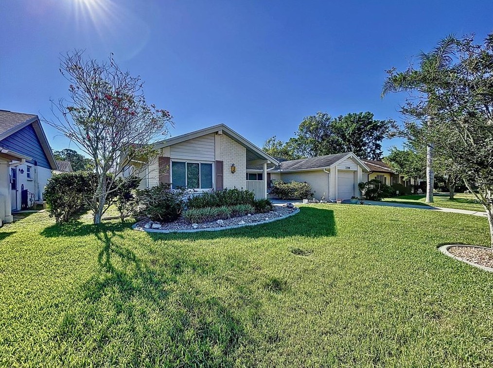 12308 Hounds Tooth Ln, Port Richey, FL 34667-2639