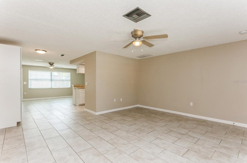 8048 Blue Finch Way, New Port Richey, FL 34653-6511