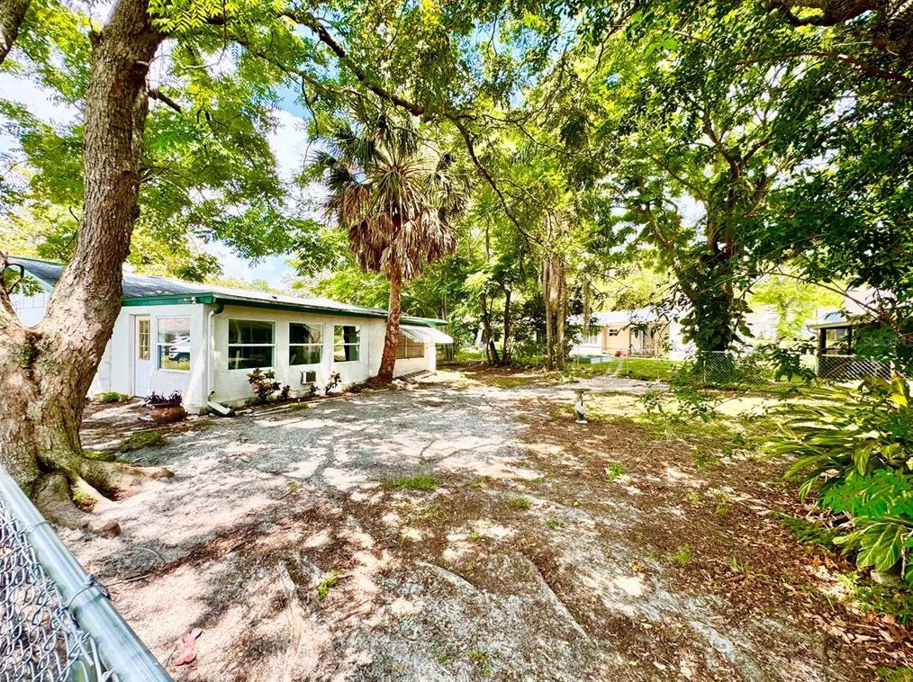 8020 Wild Flower Row, Port Richey FL  34667-2453 exterior
