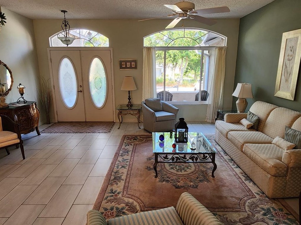 2048 Towering Pines Ter, Brooksville, FL 34606-3758