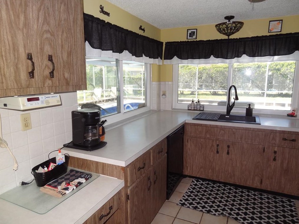 12107 Buttonwood Row, Port Richey FL  34667-2620 exterior