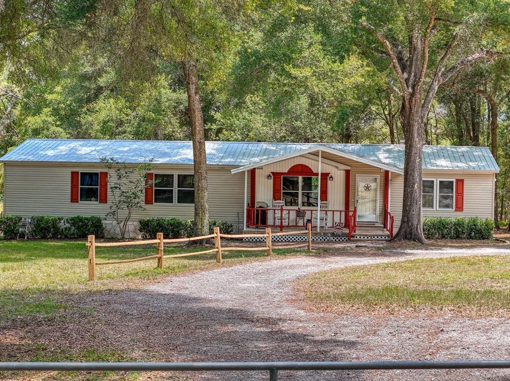 26219 Jamboree Rd, Brooksville FL  34601-5461 exterior