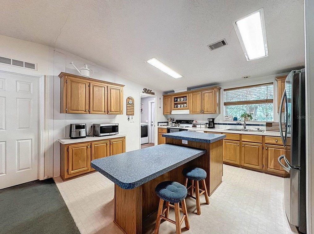 26219 Jamboree Rd, Brooksville FL  34601-5461 exterior