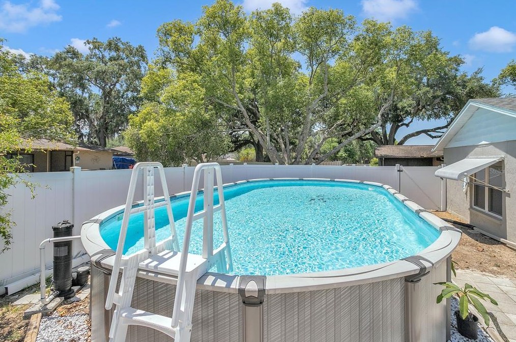 12814 Cedar Rdg Dr, Port Richey FL  34669-2713 exterior