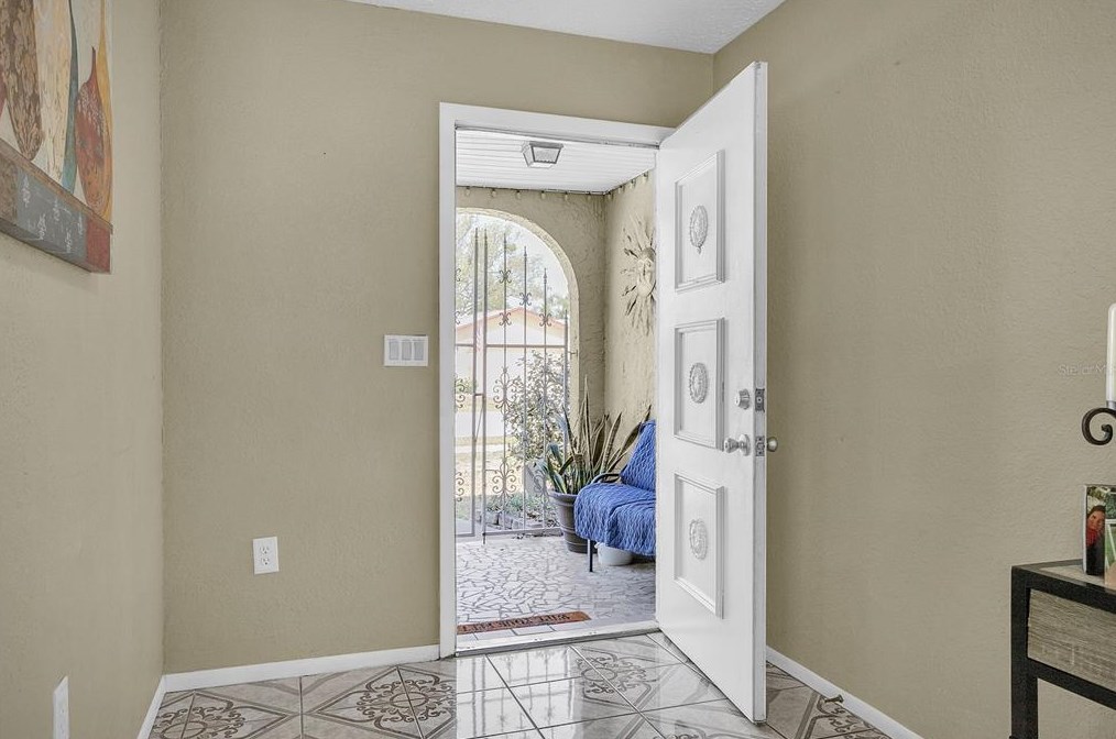 12814 Cedar Rdg Dr, Port Richey FL  34669-2713 exterior