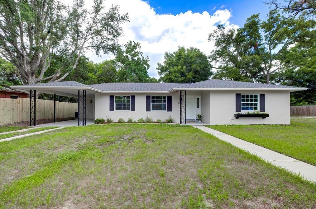 2321 Nautilus Dr, Dunnellon, FL 34434-4087