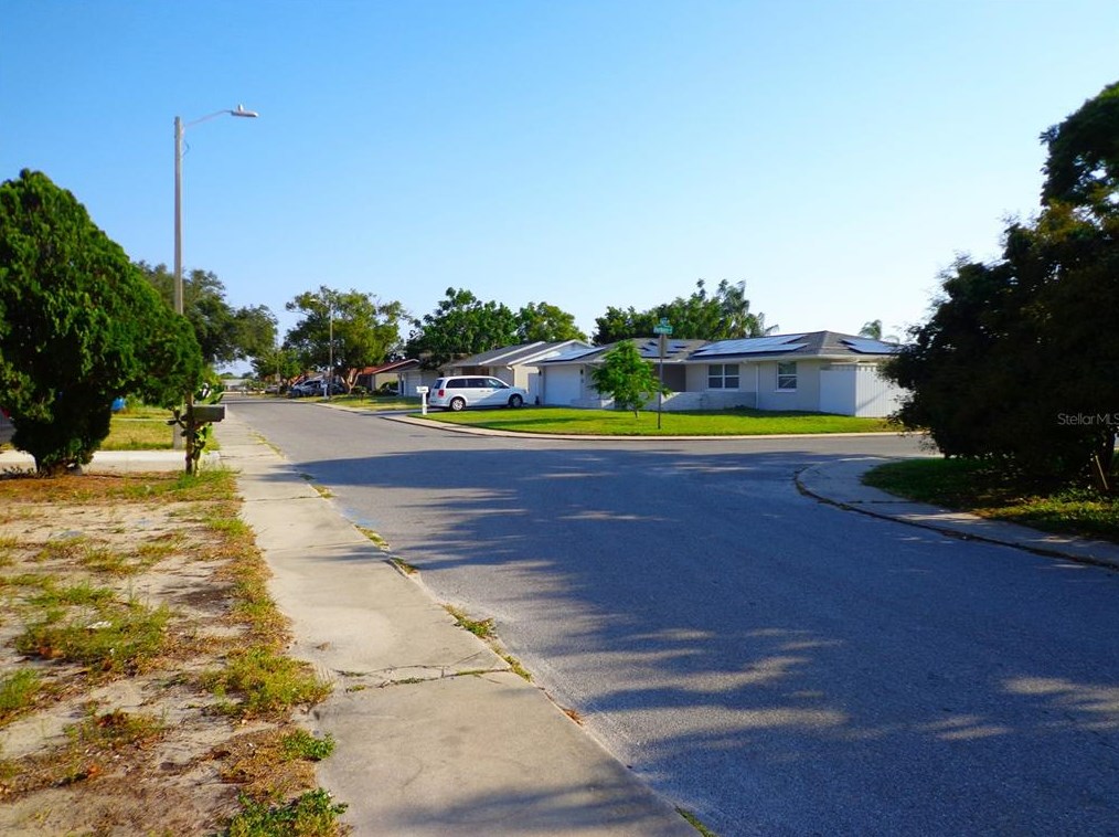 11710 Paige Dr, Port Richey FL  34668-1166 exterior