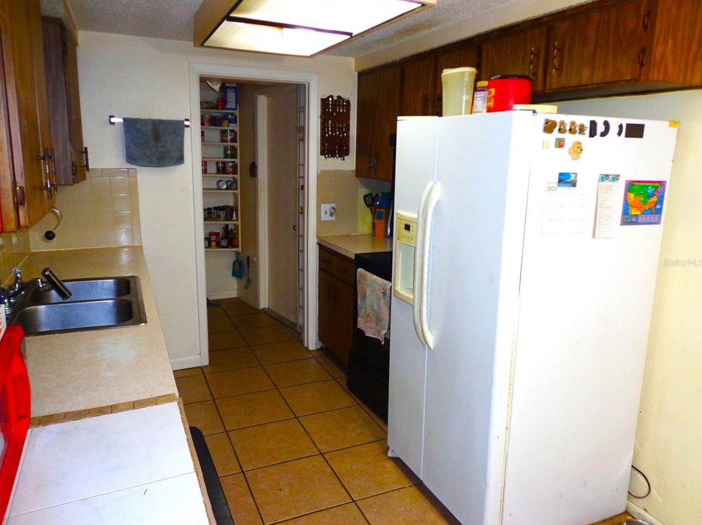 11710 Paige Dr, Port Richey FL  34668-1166 exterior