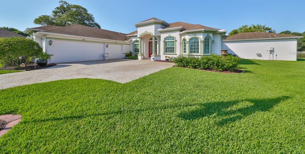 3383 Misty View Dr, Brooksville, FL 34609-6718