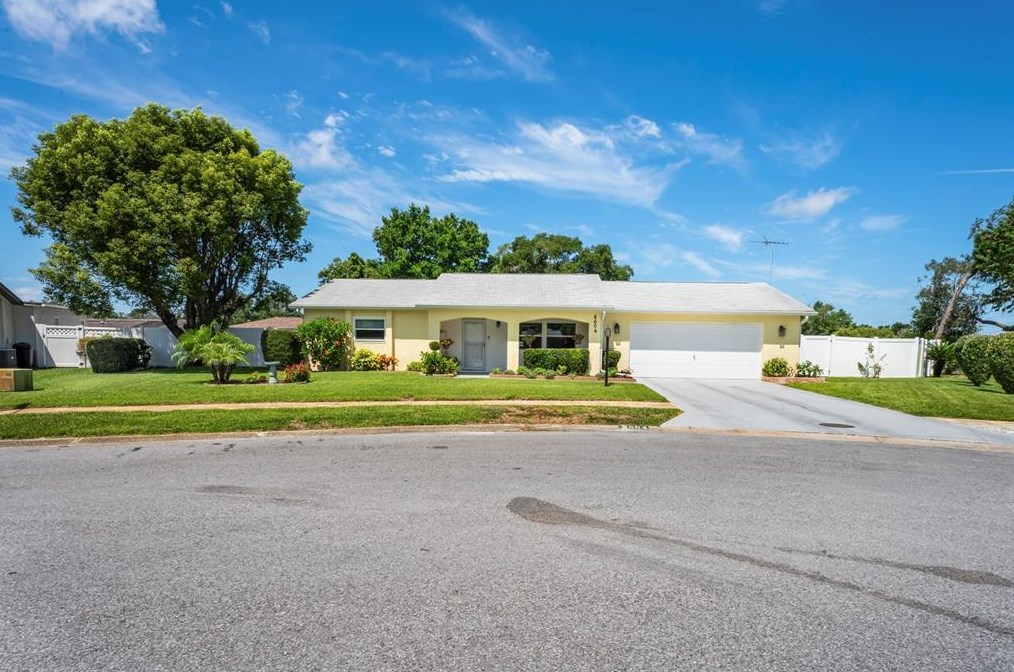 8604 Honeycomb Dr, Port Richey, FL 34668