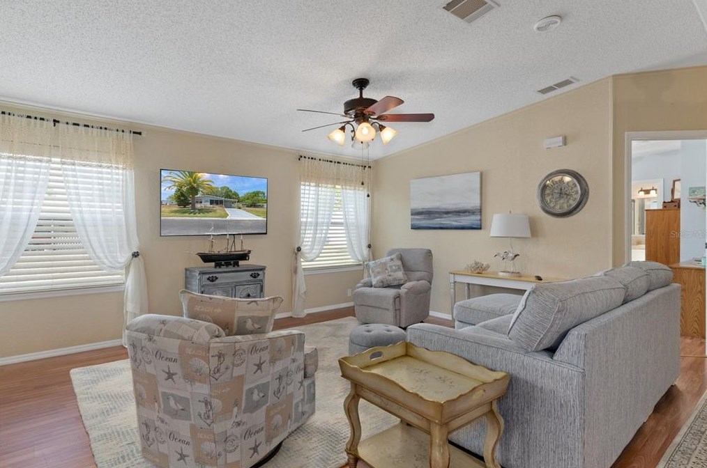 5136 Forest Glenn Dr, Brooksville FL  34607-3922 exterior