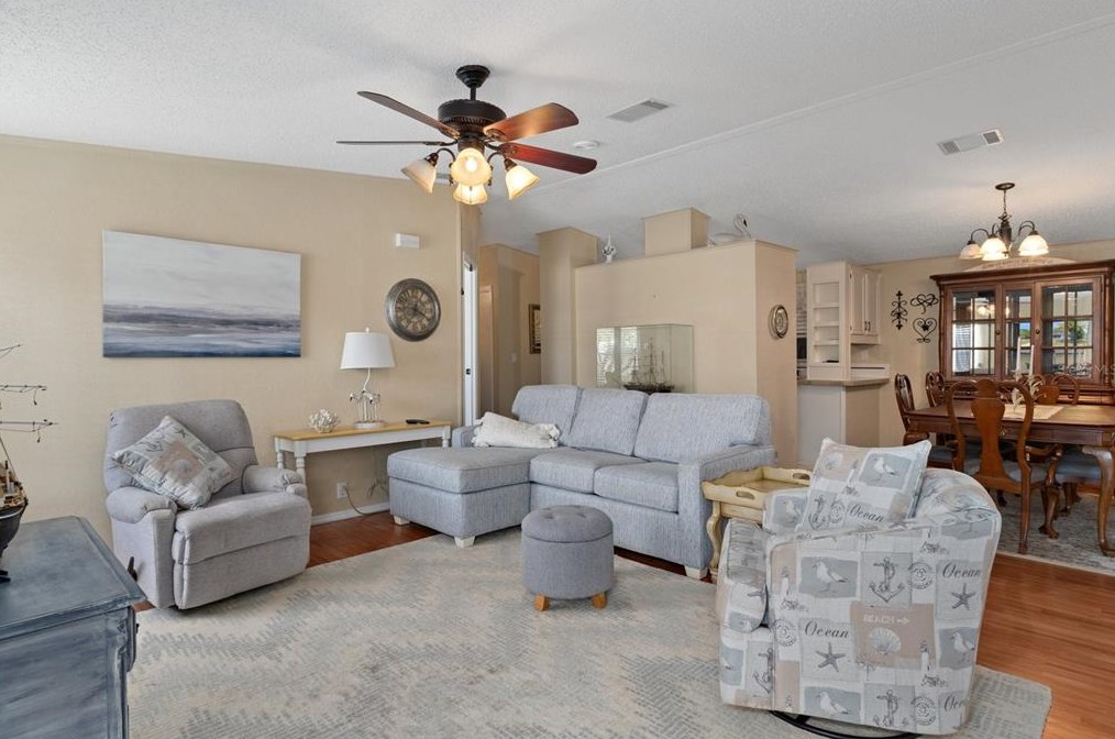 5136 Forest Glenn Dr, Brooksville FL  34607-3922 exterior