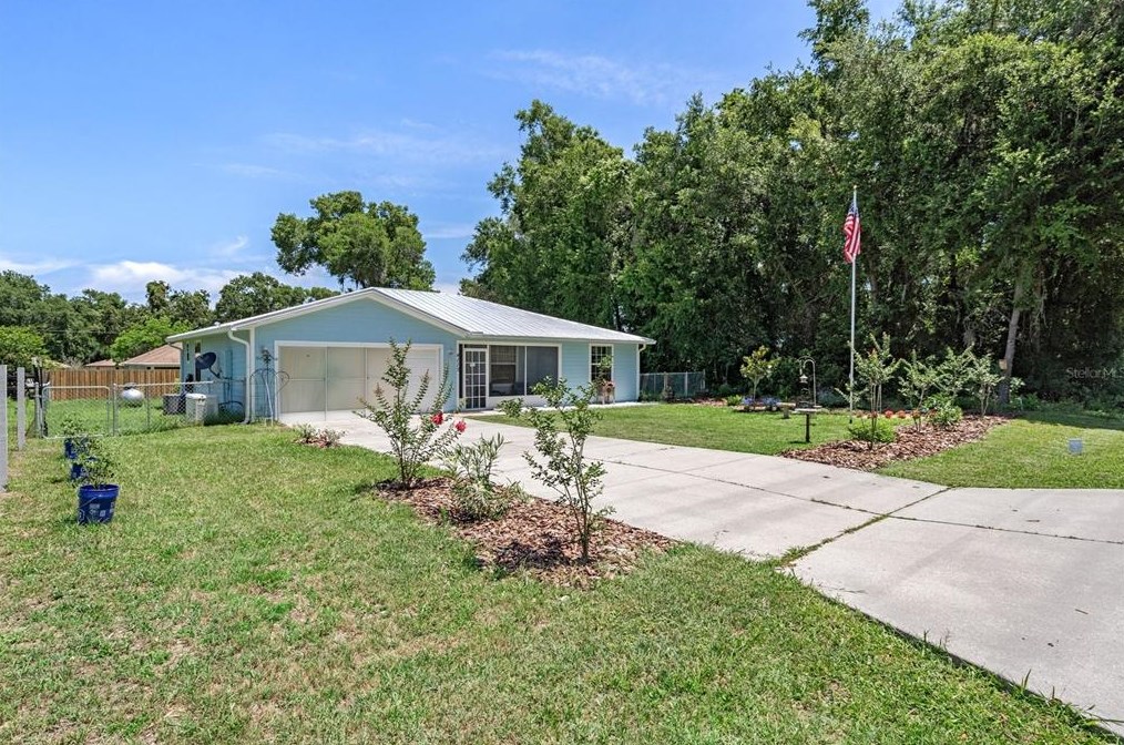 4115 E Wilma St, Inverness, FL 34453