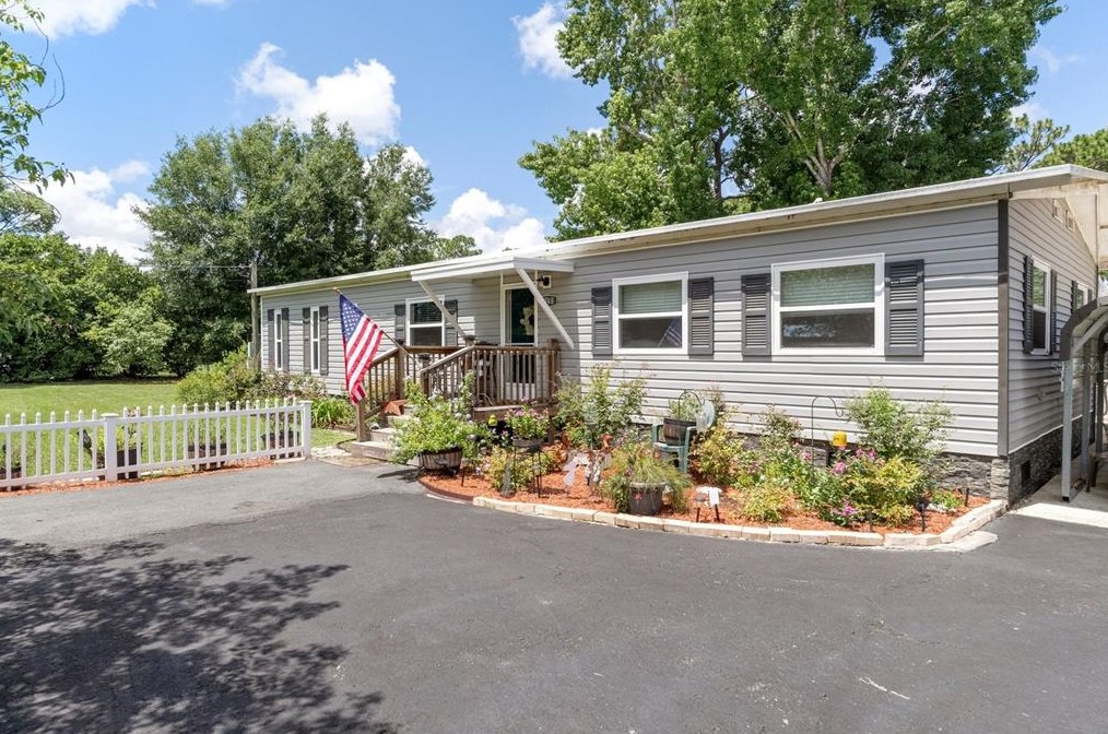 2748 S Pine Ridge Ave, Homosassa, FL 34448