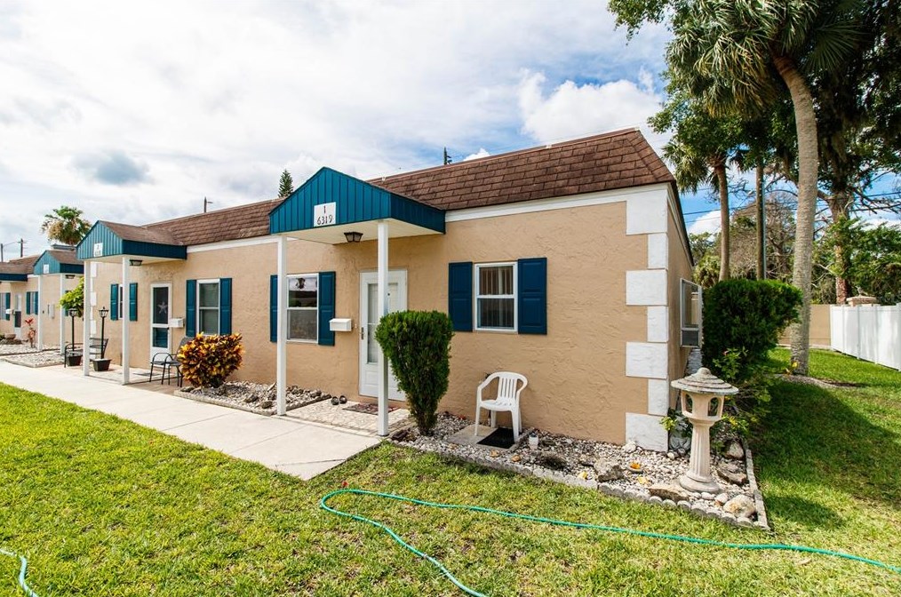 6319 Providence Cir #1, New Port Richey, FL 34652
