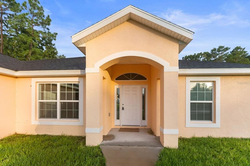 13276 Asbury St, Brooksville, FL 34609