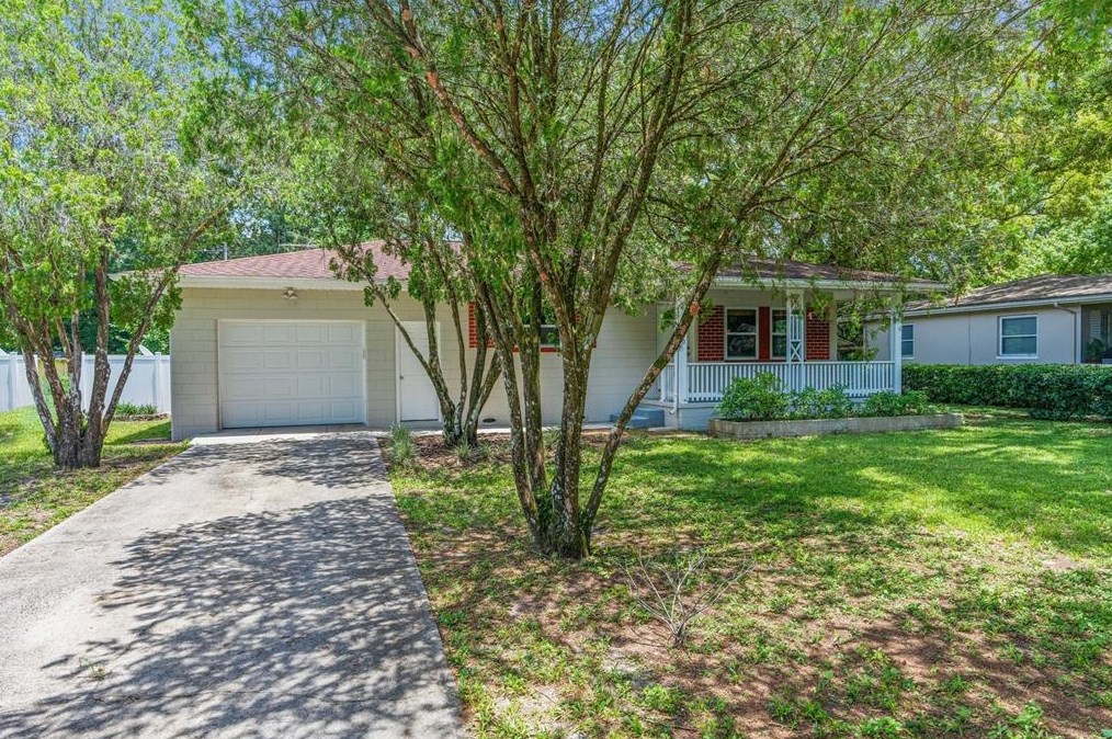 18840 Dvorak Dr, Brooksville, FL 34610