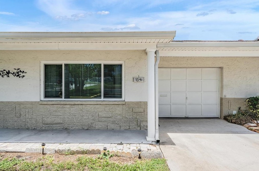 5341 Embassy Ave, New Port Richey, FL 34652
