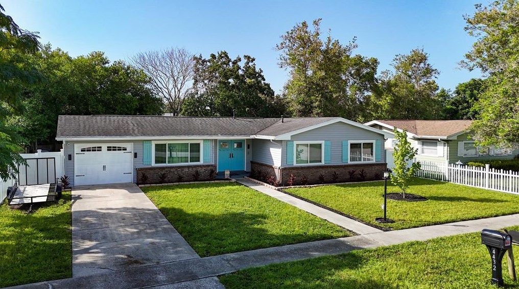 4432 Collins Rd, Brooksville, FL 34606