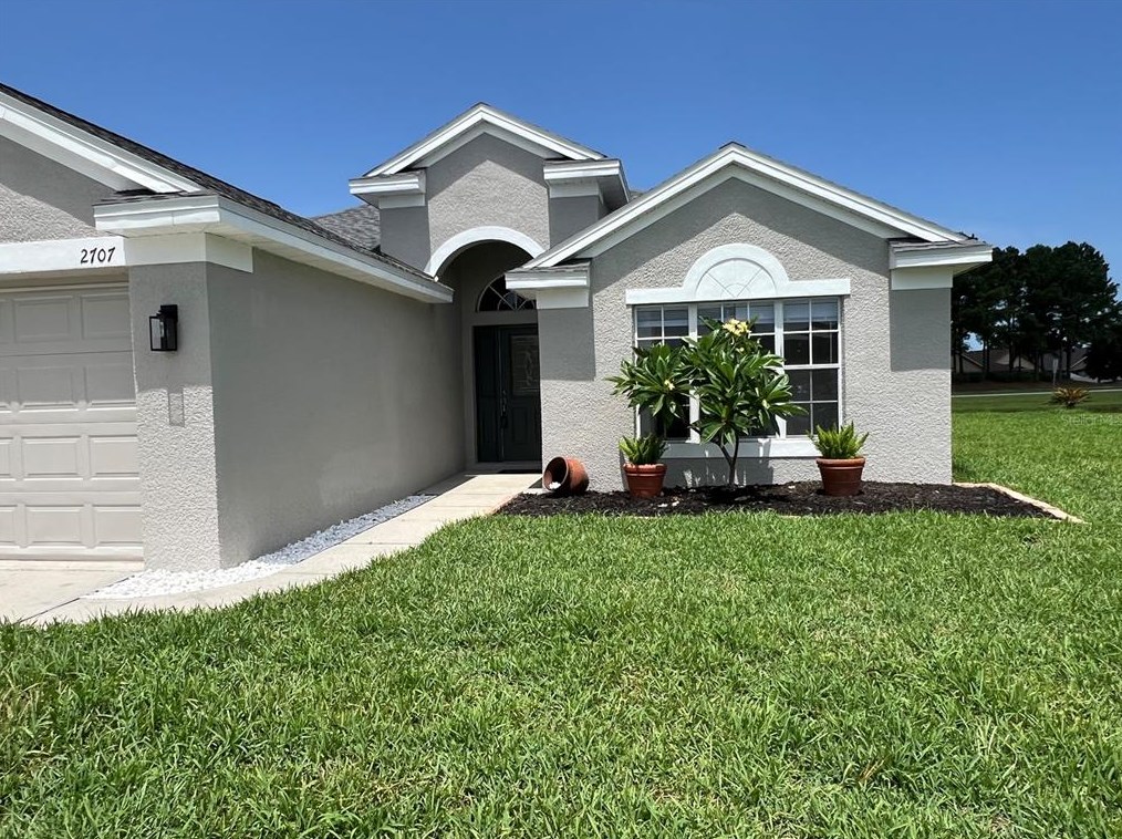 2707 Sierra Vista Way, Tarpon Springs, FL 34691