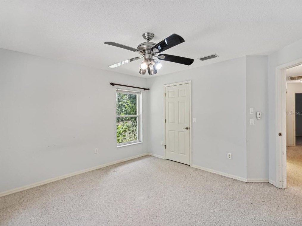 8402 Shaw Rd, Brooksville FL  34602-7182 exterior