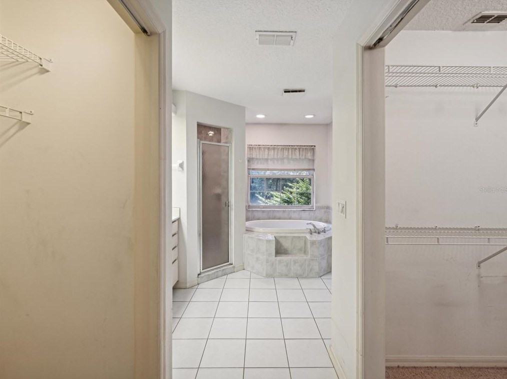 8402 Shaw Rd, Brooksville FL  34602-7182 exterior