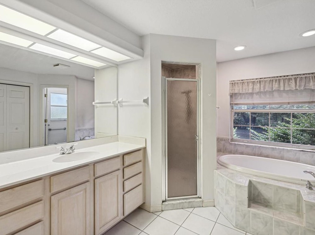 8402 Shaw Rd, Brooksville FL  34602-7182 exterior