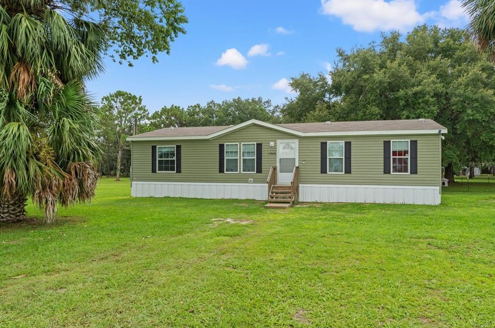 17852 Se 90th St, Ocklawaha, FL 32179