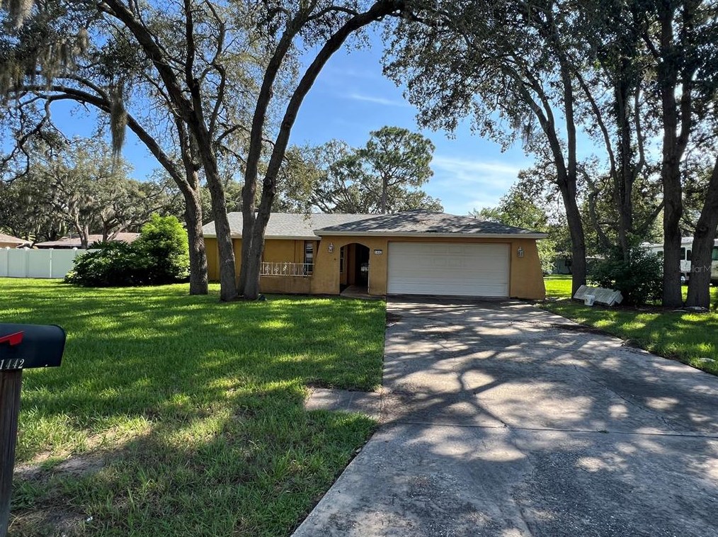 1442 Bern Ln, Brooksville, FL 34608
