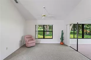9108 Bassett Ln, New Port Richey, FL 34655 - Photo 16