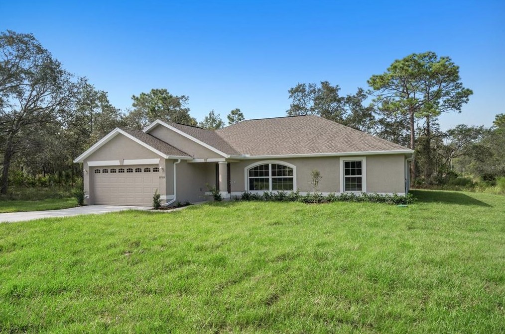 9860 N Sandree Dr, Dunnellon, FL 34434
