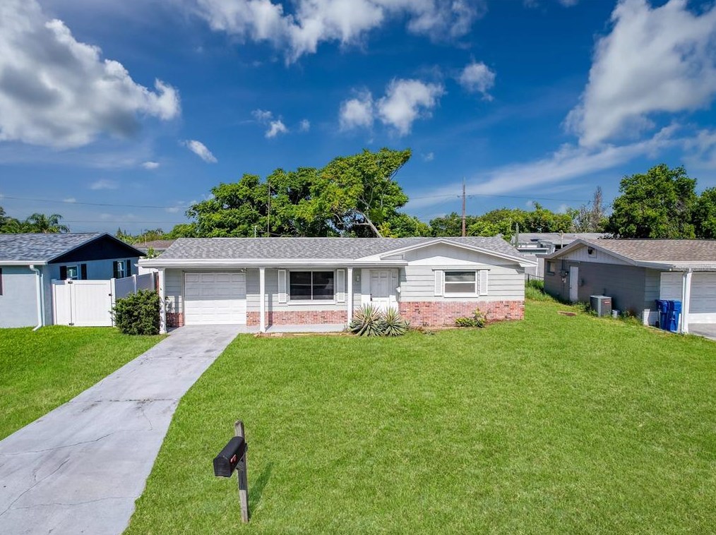 3529 Cheswick Dr, Tarpon Springs, FL 34691