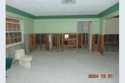 2044 Montana Avenue NE, Saint Petersburg, FL 33703 - Photo 40