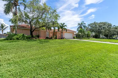 2044 Montana Avenue NE, Saint Petersburg, FL 33703 - Photo 32