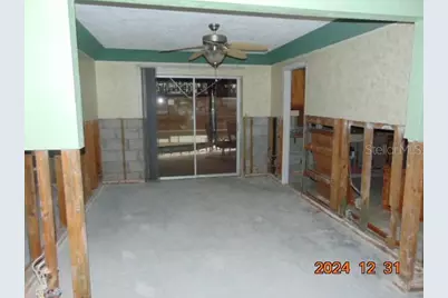 2044 Montana Avenue NE, Saint Petersburg, FL 33703 - Photo 38