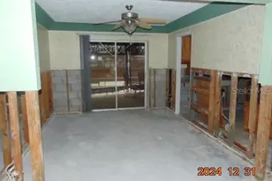 2044 Montana Ave NE, Saint Petersburg, FL 33703 - Photo 38