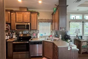 6942 Amanda Vista Cir, Land O Lakes, FL 34637 - Photo 4