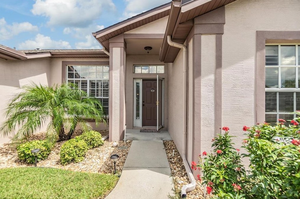 6330 Cardinal Crest Dr, New Port Richey, FL 34655