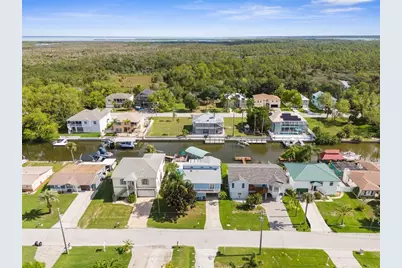 7637 Hatteras Drive, Hudson, FL 34667 - Photo 14