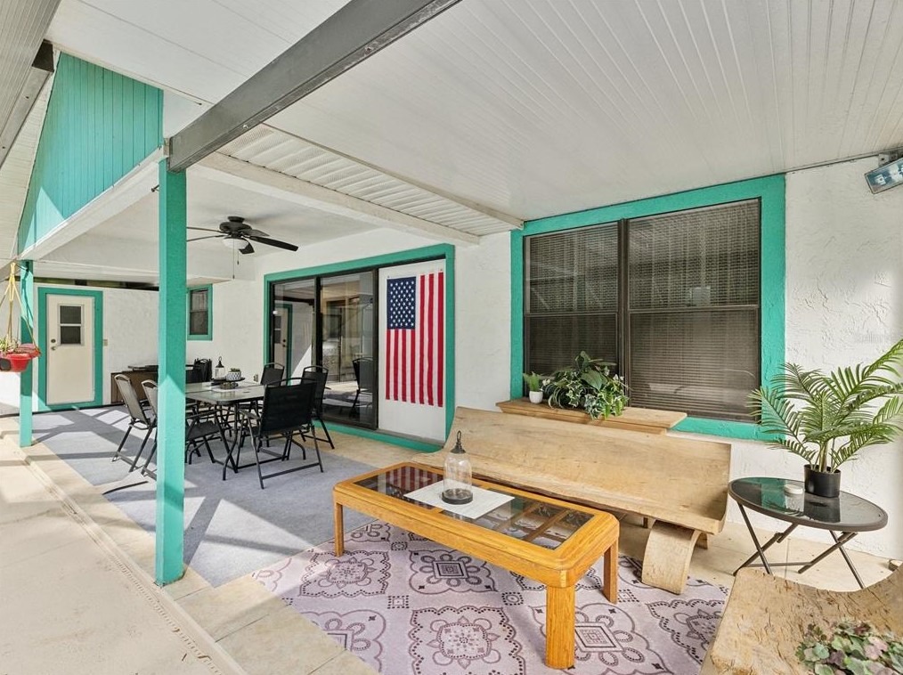 1750 Mesa Verde Dr, Beverly Hills FL  34465-3159 exterior