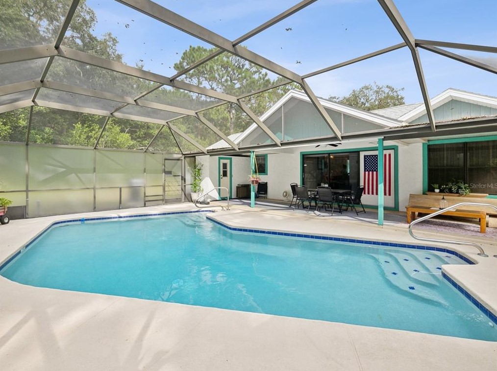 1750 Mesa Verde Dr, Beverly Hills FL  34465-3159 exterior