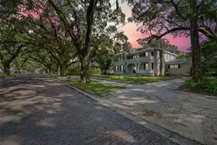 321 S Brooksville Ave, Brooksville, FL 34601 - Photo 4