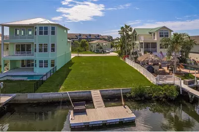 5627 Jobeth Drive, New Port Richey, FL 34652 - Photo 2