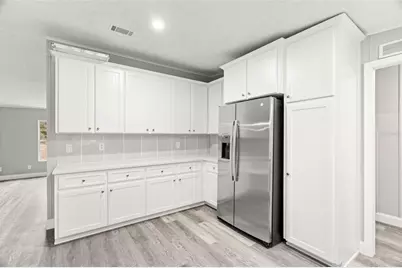 18202 Rogerland Road, Spring Hill, FL 34610 - Photo 32