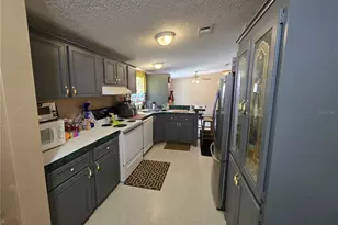 18151 Bosley Dr, Spring Hill, FL 34610 - Photo 6