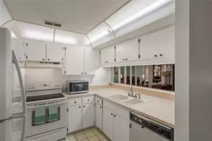 12133 Spartan Way, Hudson, FL 34667 - Photo 14