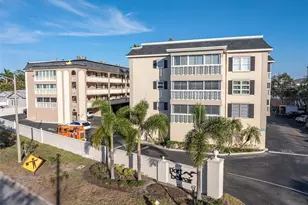 155 Bluff View Dr, Belleair Bluffs, FL 33770 - Photo 2