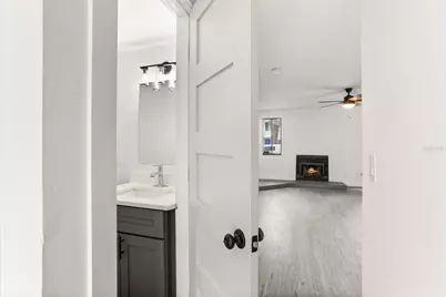 4712 Stonepointe Place, Tampa, FL 33634 - Photo 16