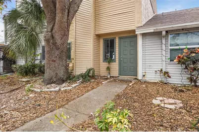 4712 Stonepointe Place, Tampa, FL 33634 - Photo 2
